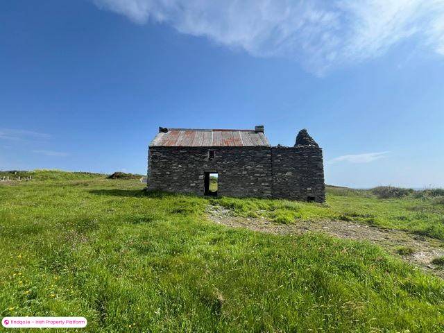 Detached house for Sale in Schull, Cork