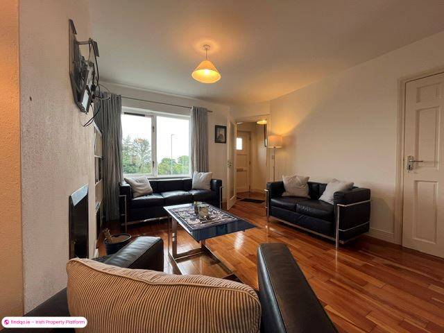 Terraced house for Sale in Schull, Cork