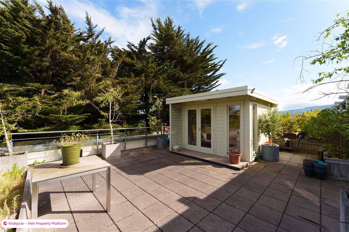Apartment for Sale in Foxrock, Dublin 18