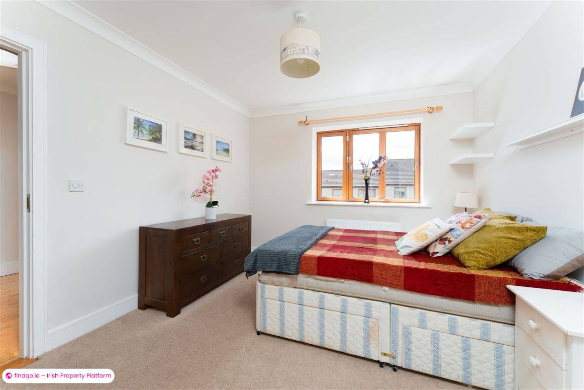 Apartment for Sale in Stepaside, Dublin 18