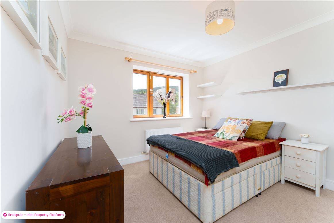 Apartment for Sale in Stepaside, Dublin 18