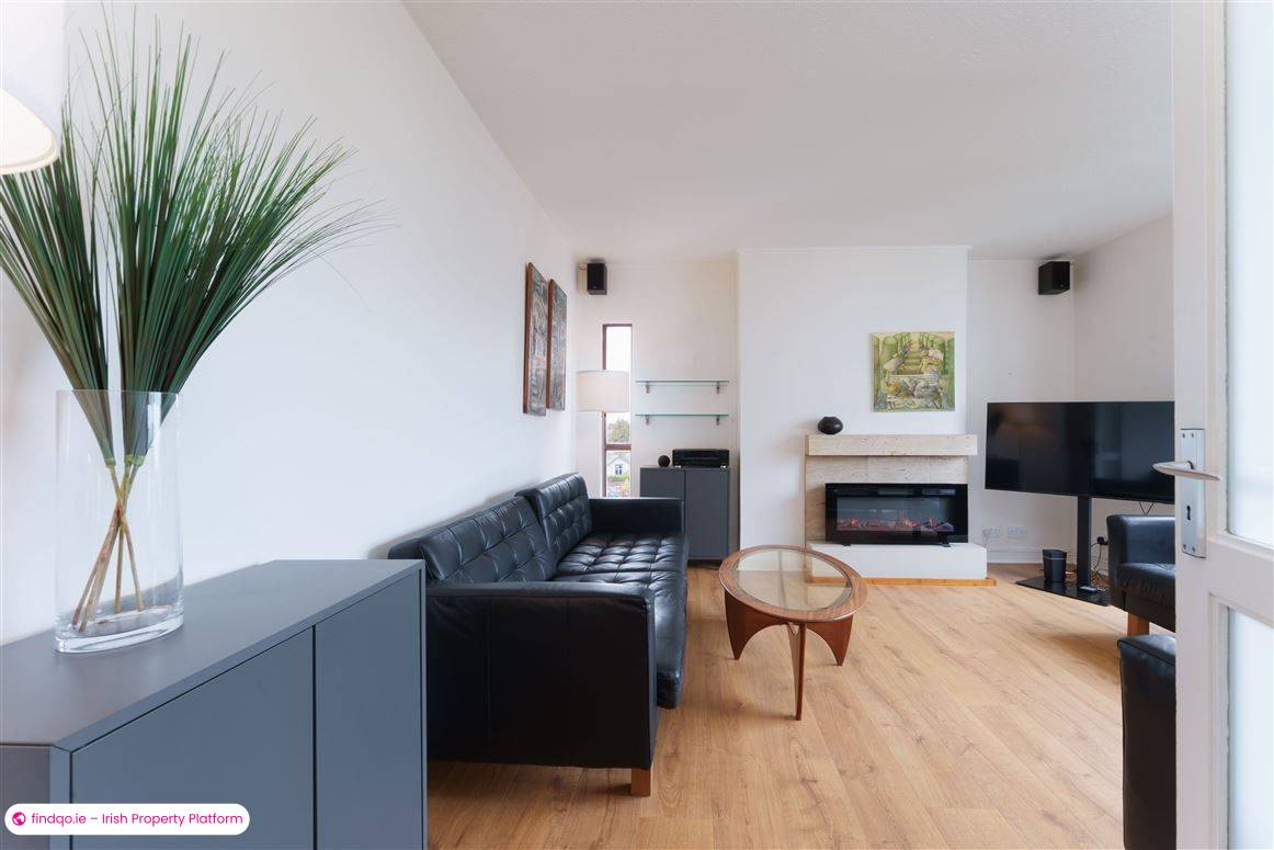 Apartment for Sale in Killiney, Dublin (County)