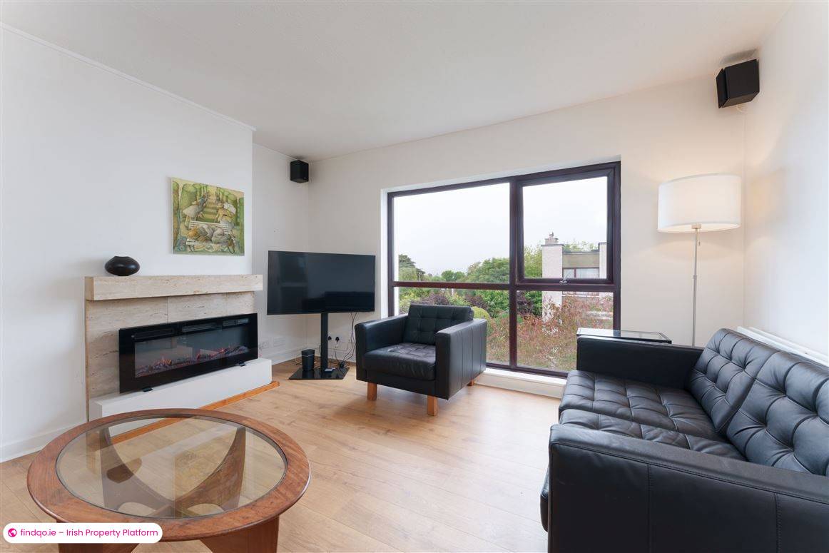 Apartment for Sale in Killiney, Dublin (County)