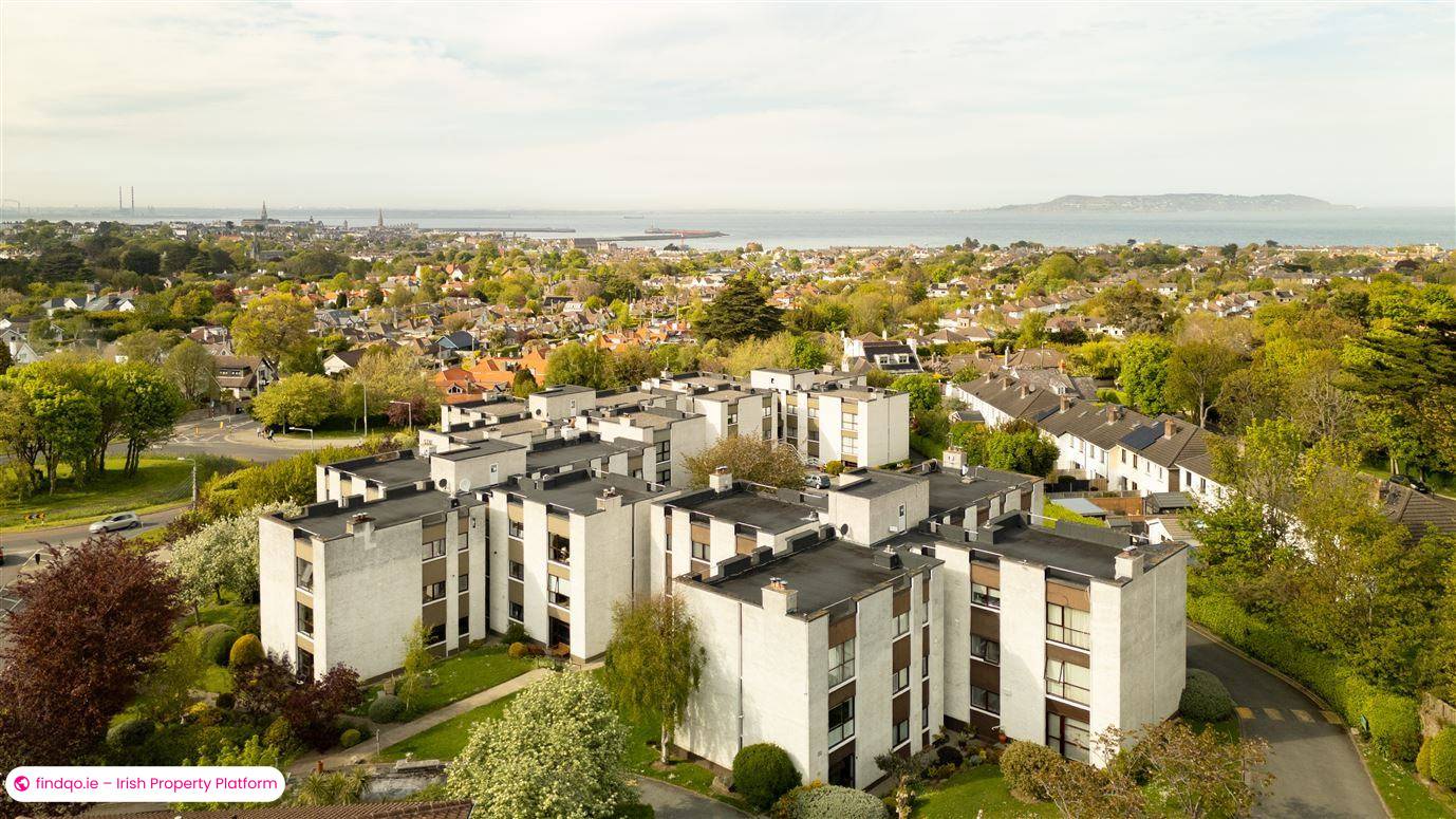 Apartment for Sale in Killiney, Dublin (County)