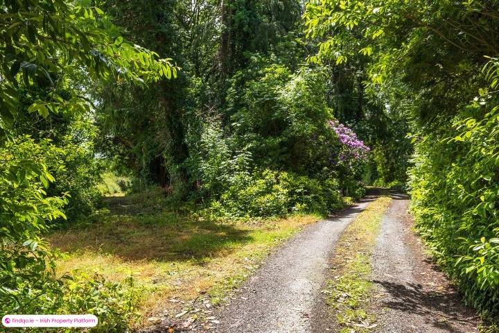 Detached house for Sale in Midleton, Cork