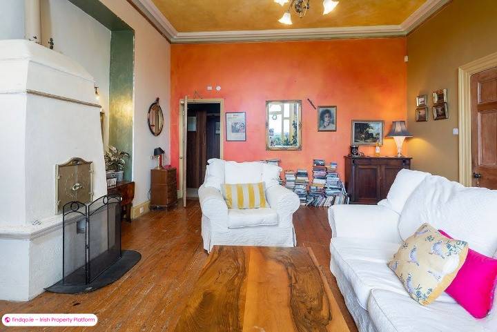 Detached house for Sale in Midleton, Cork