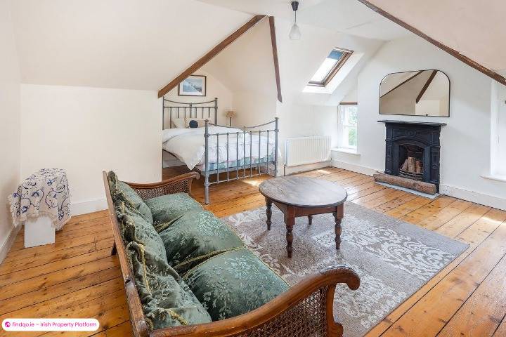 Detached house for Sale in Midleton, Cork