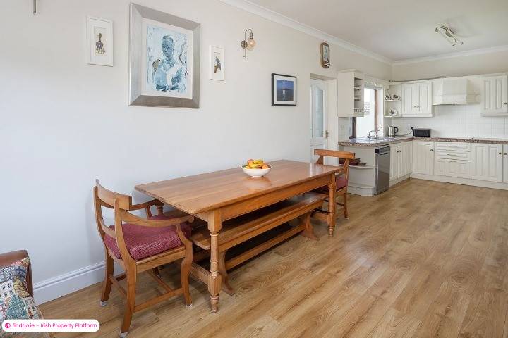 Detached house for Sale in Midleton, Cork