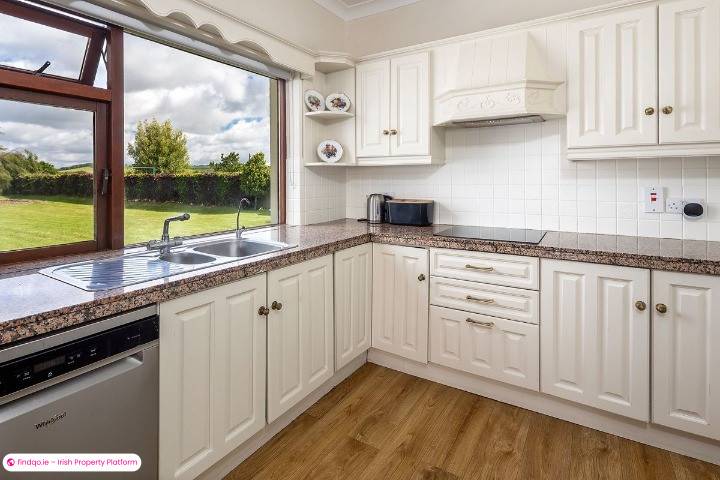 Detached house for Sale in Midleton, Cork