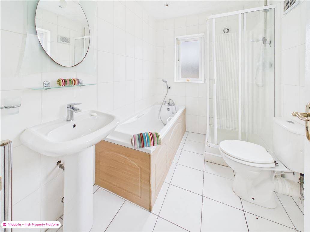 Semi-detached house for Sale in Maynooth, Kildare