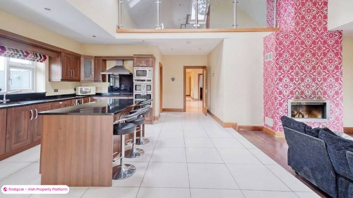 Detached house for Sale in Ballydavis, Laois