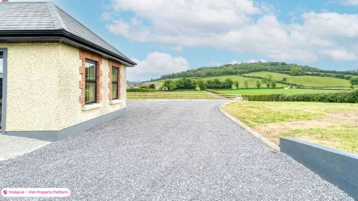 Detached house for Sale in Ballydavis, Laois