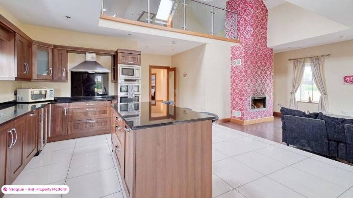 Detached house for Sale in Ballydavis, Laois