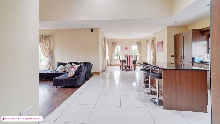 Detached house for Sale in Ballydavis, Laois