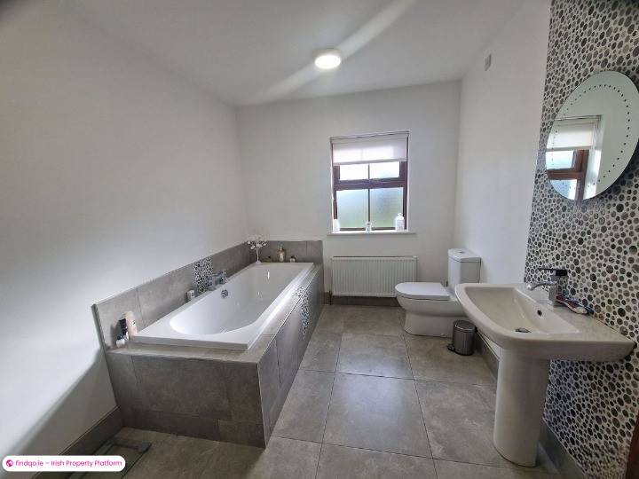 Detached house for Sale in Brinlack, Donegal