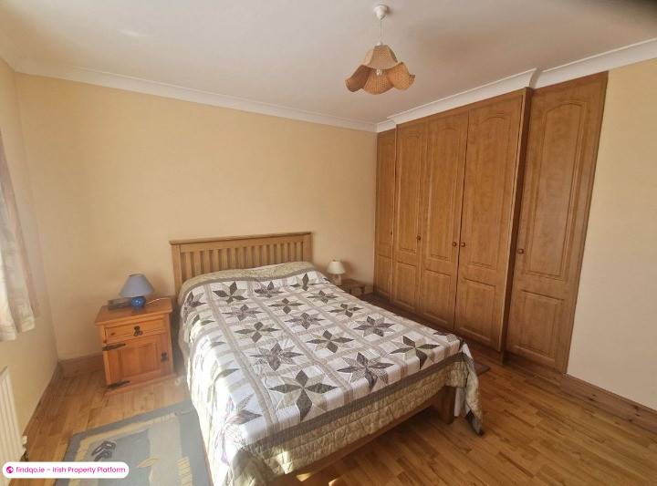 Bungalow for Sale in Rossbeg, Donegal