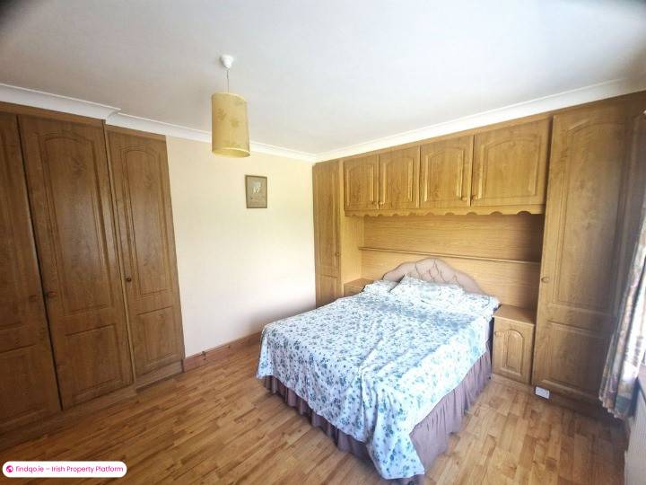 Bungalow for Sale in Rossbeg, Donegal