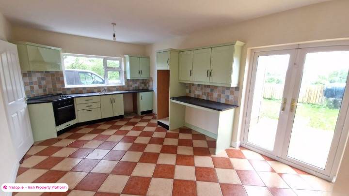Semi-detached house for Sale in Castlerea, Roscommon