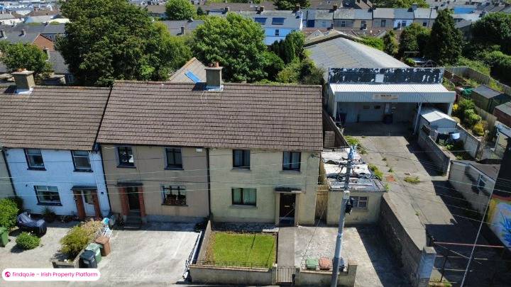 End of terrace house for Sale in Waterford City Centre, Waterford