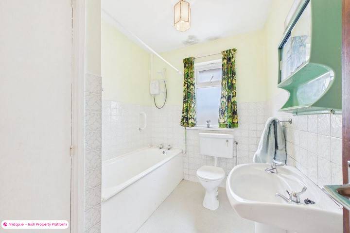 Detached house for Sale in Newtown, Waterford