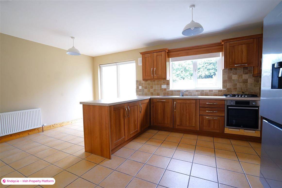 Semi-detached house for Sale in Ferrybank, Waterford
