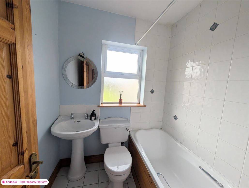 End of terrace house for Sale in Nenagh, Tipperary