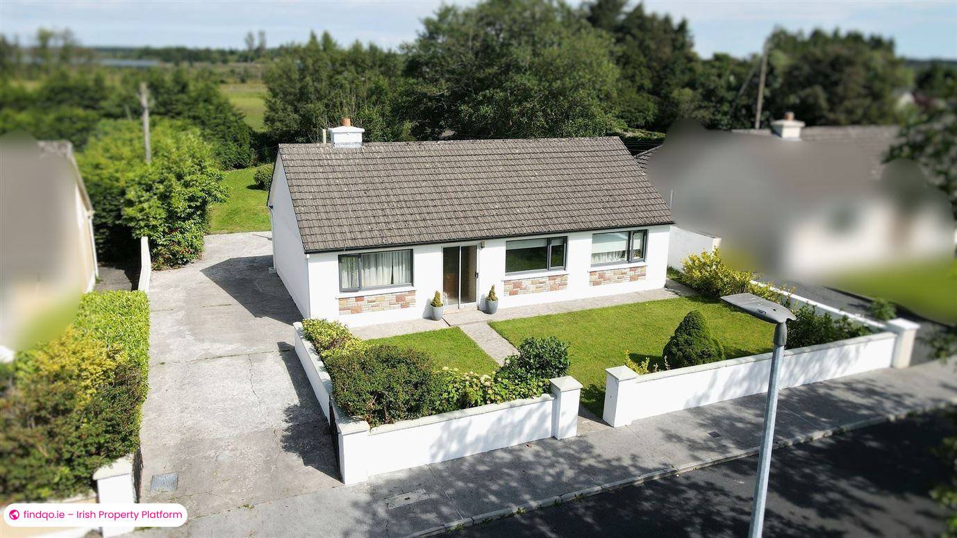 Detached house for Sale in Ballaghaderreen, Roscommon