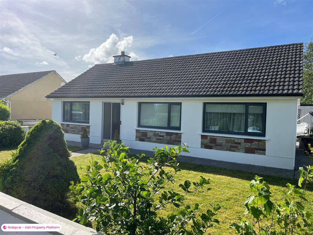Detached house for Sale in Ballaghaderreen, Roscommon