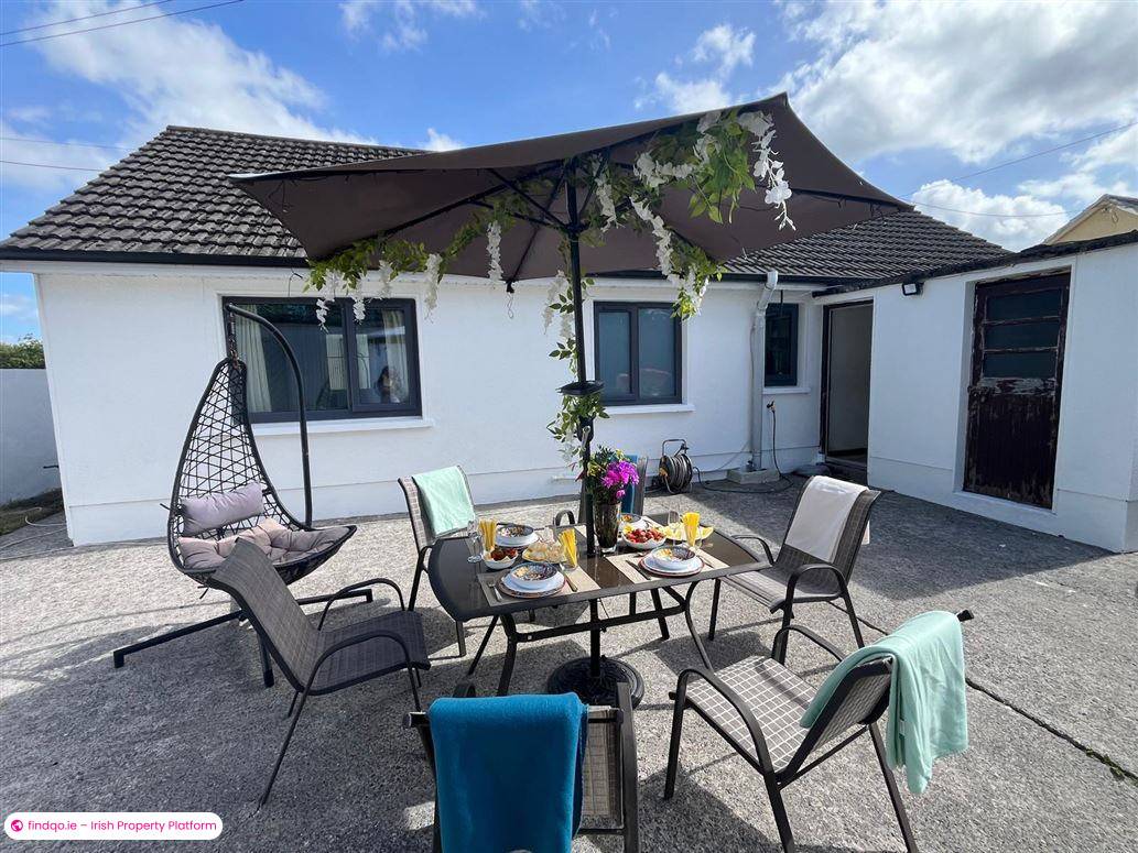 Detached house for Sale in Ballaghaderreen, Roscommon