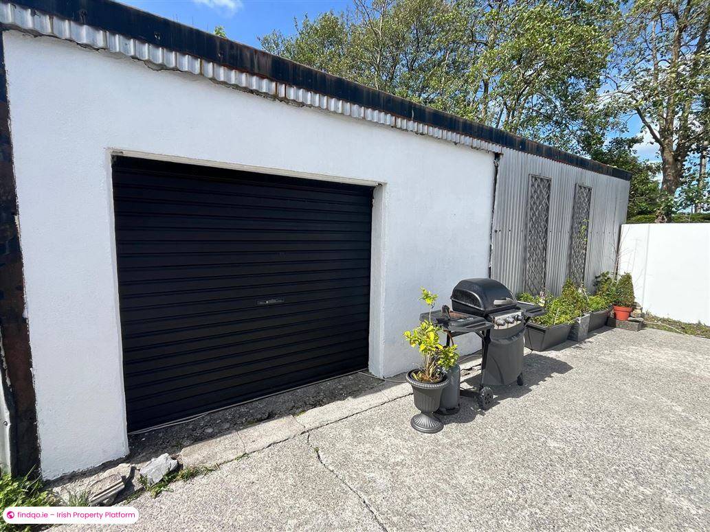 Detached house for Sale in Ballaghaderreen, Roscommon