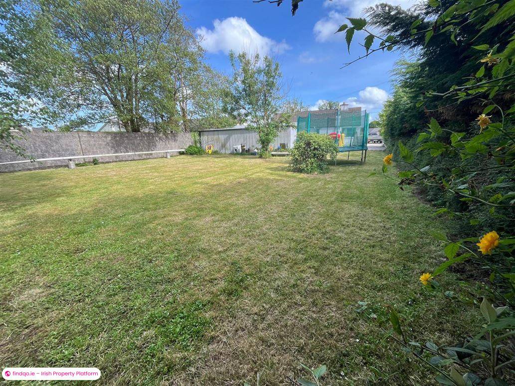 Detached house for Sale in Ballaghaderreen, Roscommon