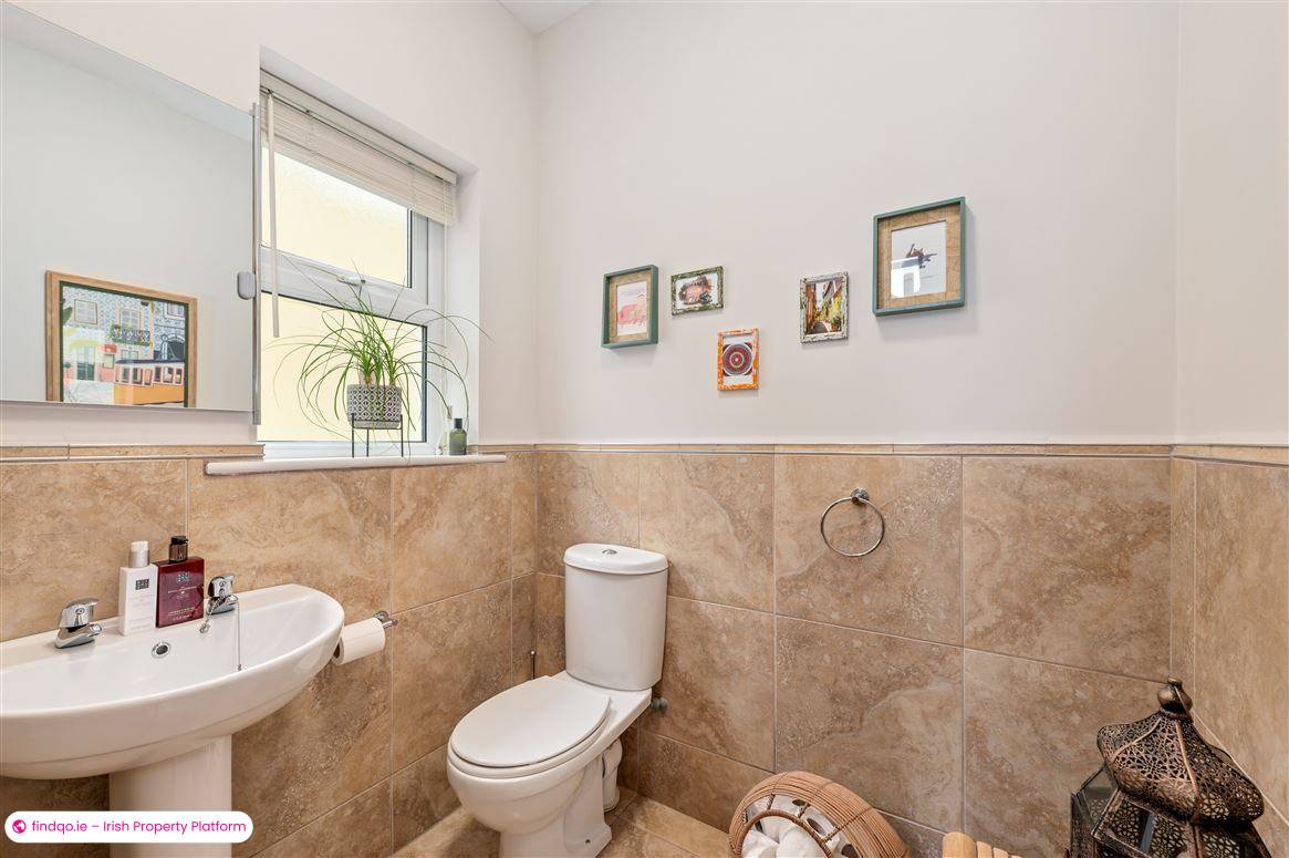 Detached house for Sale in Carrigaline, Cork