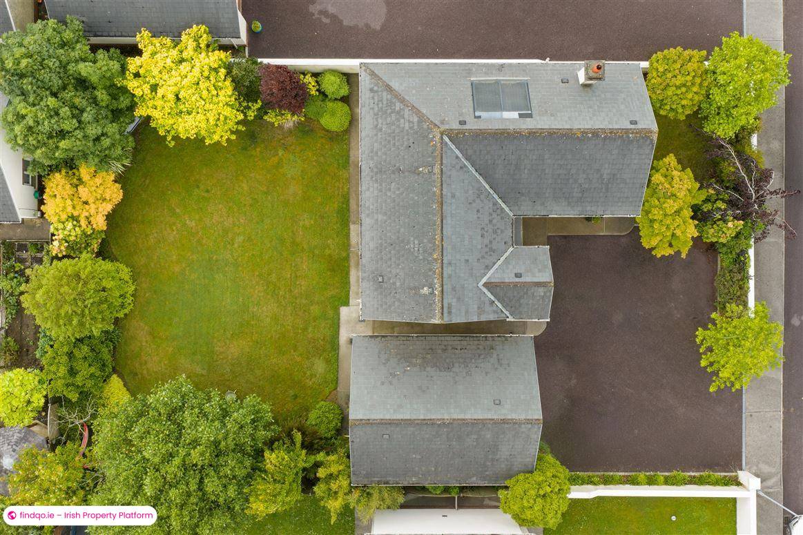 Detached house for Sale in Carrigaline, Cork