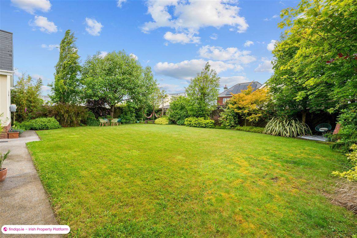 Detached house for Sale in Carrigaline, Cork