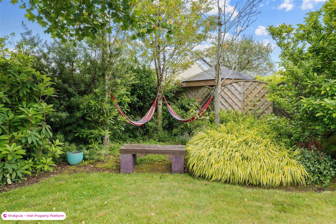Detached house for Sale in Carrigaline, Cork