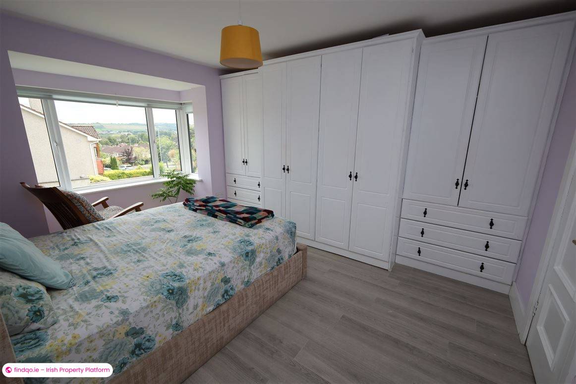 Semi-detached house for Sale in Carrigaline, Cork