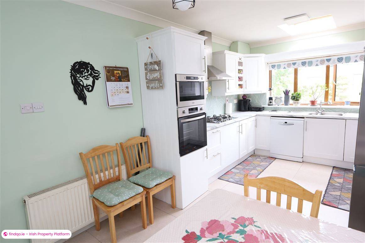 Semi-detached house for Sale in Carrigaline, Cork
