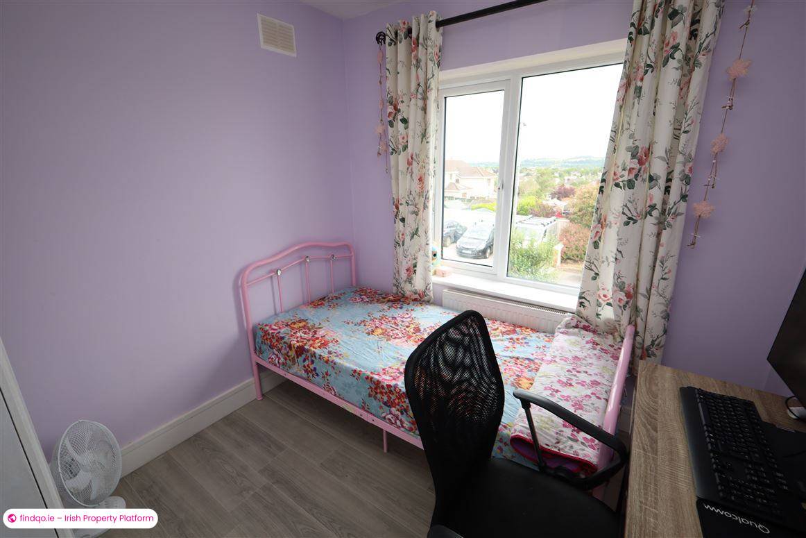 Semi-detached house for Sale in Carrigaline, Cork