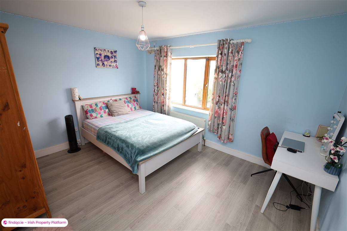 Semi-detached house for Sale in Carrigaline, Cork