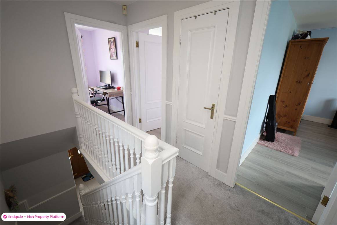 Semi-detached house for Sale in Carrigaline, Cork