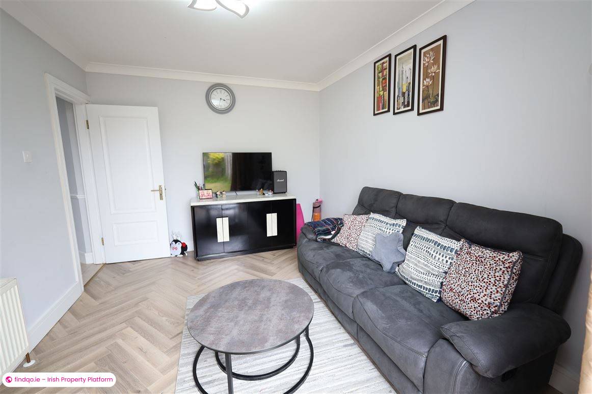 Semi-detached house for Sale in Carrigaline, Cork