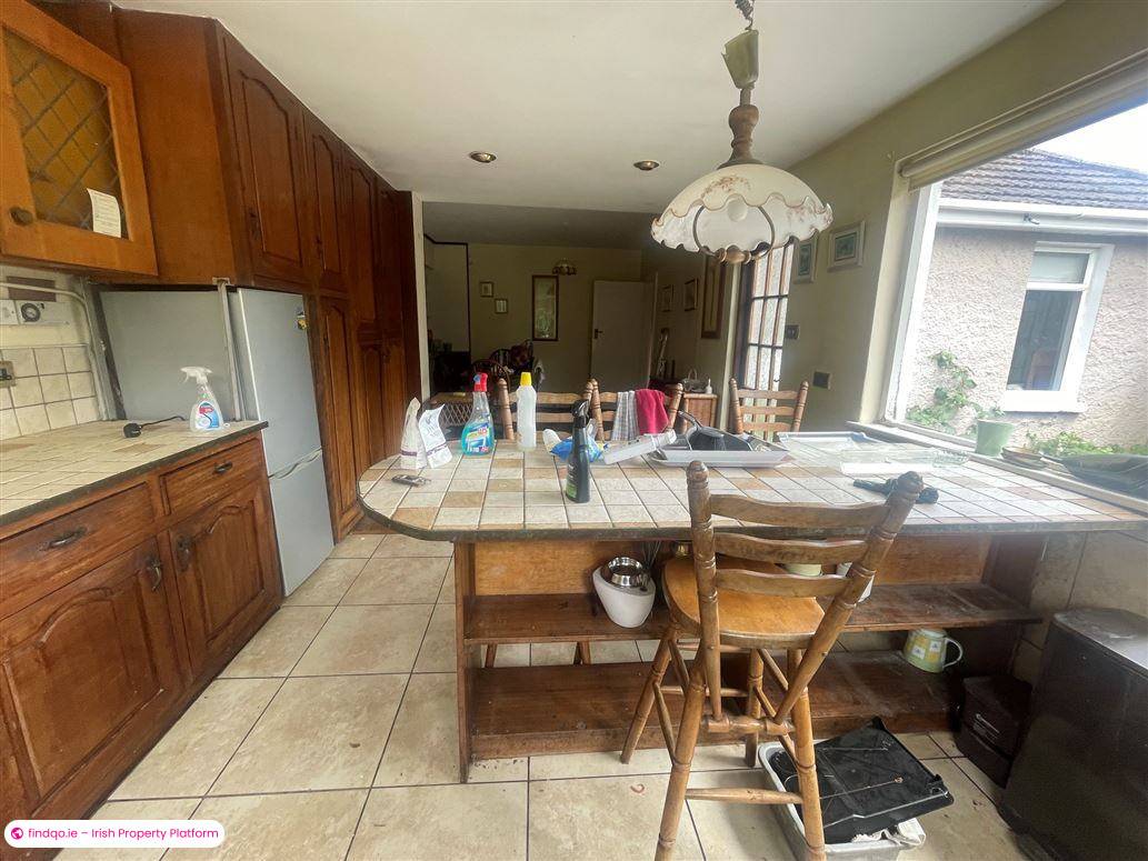 Semi-detached house for Sale in Turners Cross, Cork