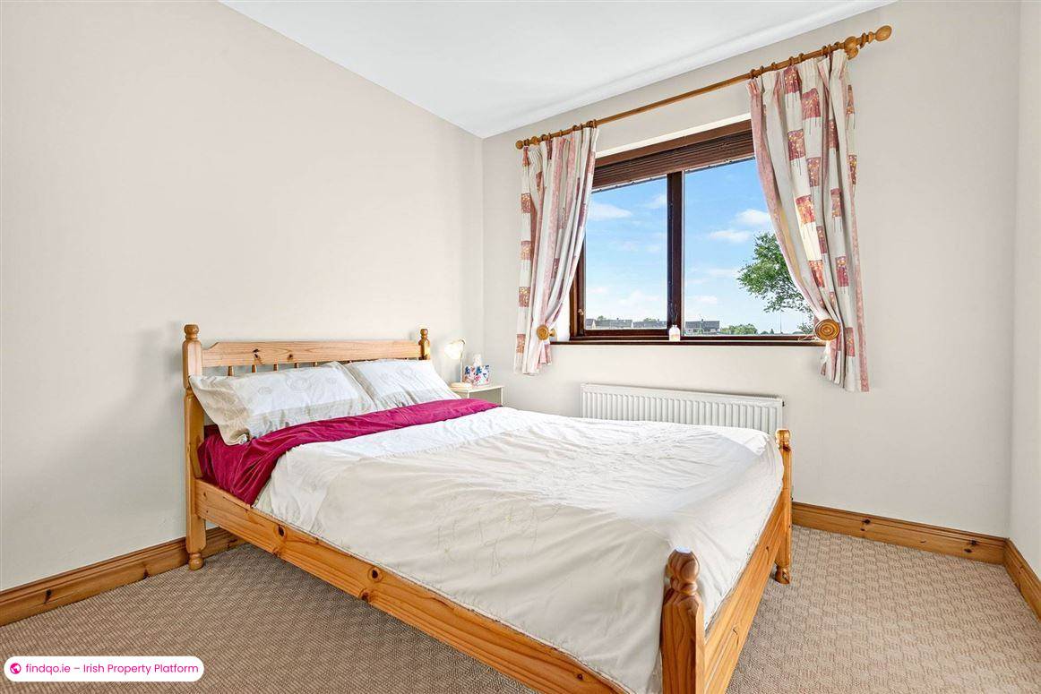 Semi-detached house for Sale in Sligo, Sligo