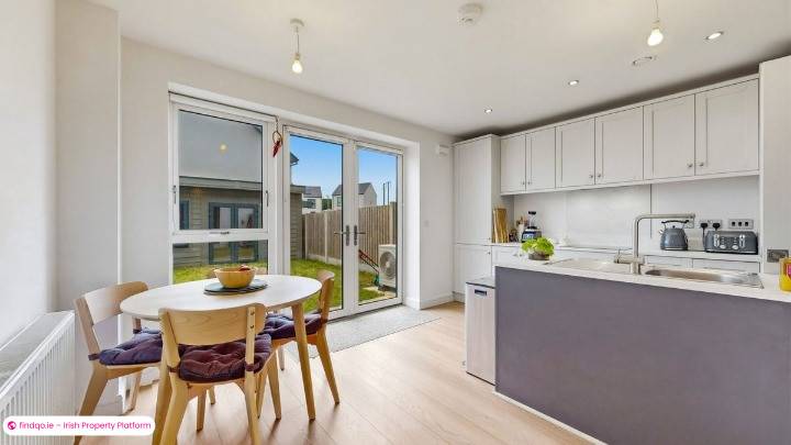 Semi-detached house for Sale in Hollystown, Dublin 15