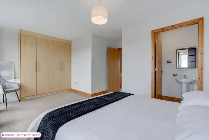 Duplex for Sale in Adamstown, Dublin (County)
