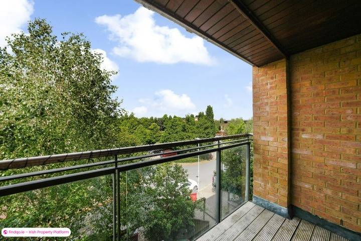 Duplex for Sale in Adamstown, Dublin (County)