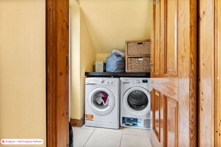 Detached house for Sale in Riverstown, Cork