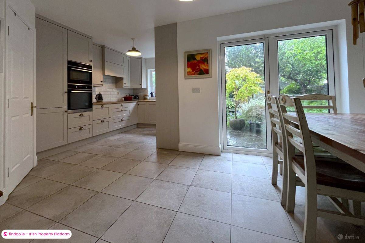Semi-detached house for Sale in Tullamore, Offaly