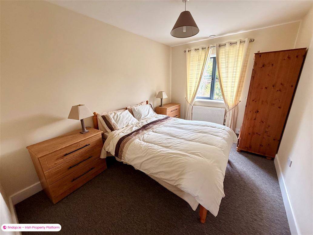 Detached house for Sale in Drumshanbo, Leitrim