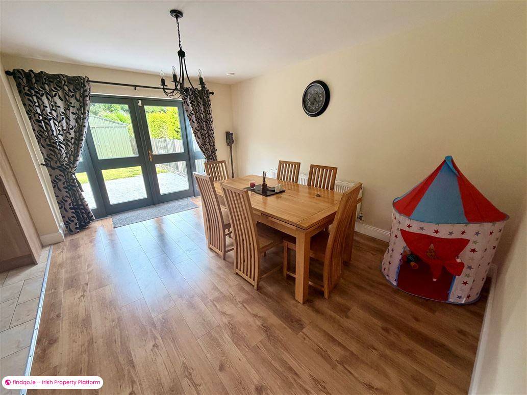 Detached house for Sale in Drumshanbo, Leitrim